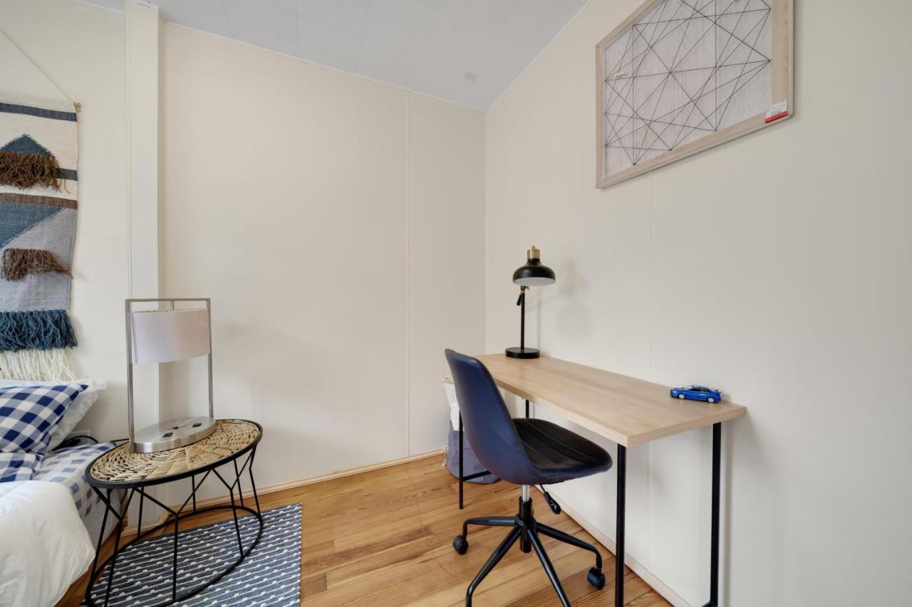 5Br 2Bh Bright & Spacious Apt In Brighton Boston Extérieur photo